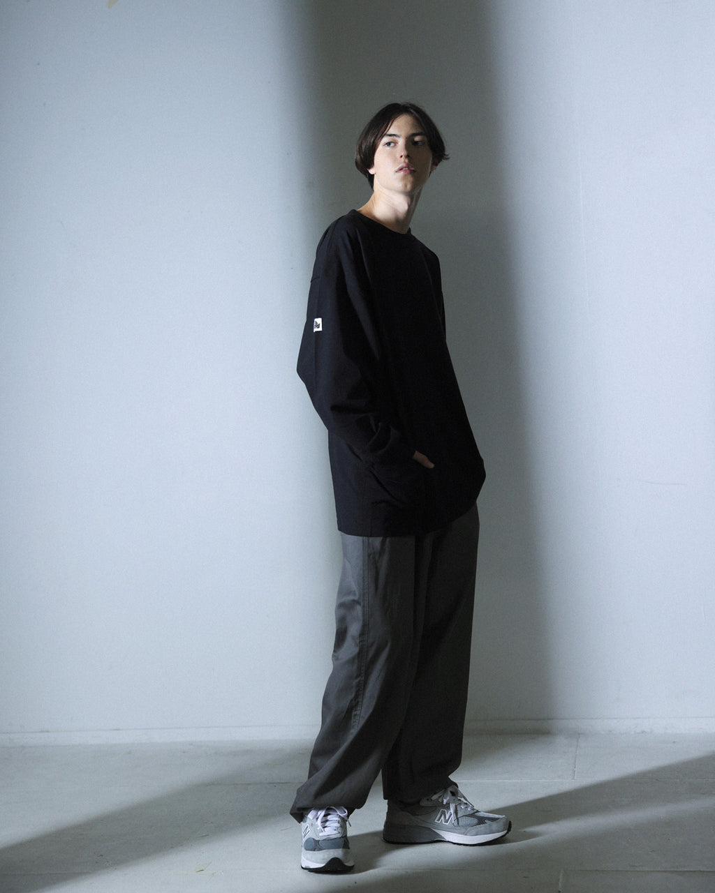 ORGANIC COTTON CHILL POCKET LONG TEE / BLACK