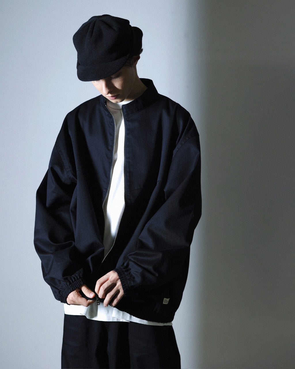 ORGANIC COTTON TWILL TRACK JACKET / BLACK