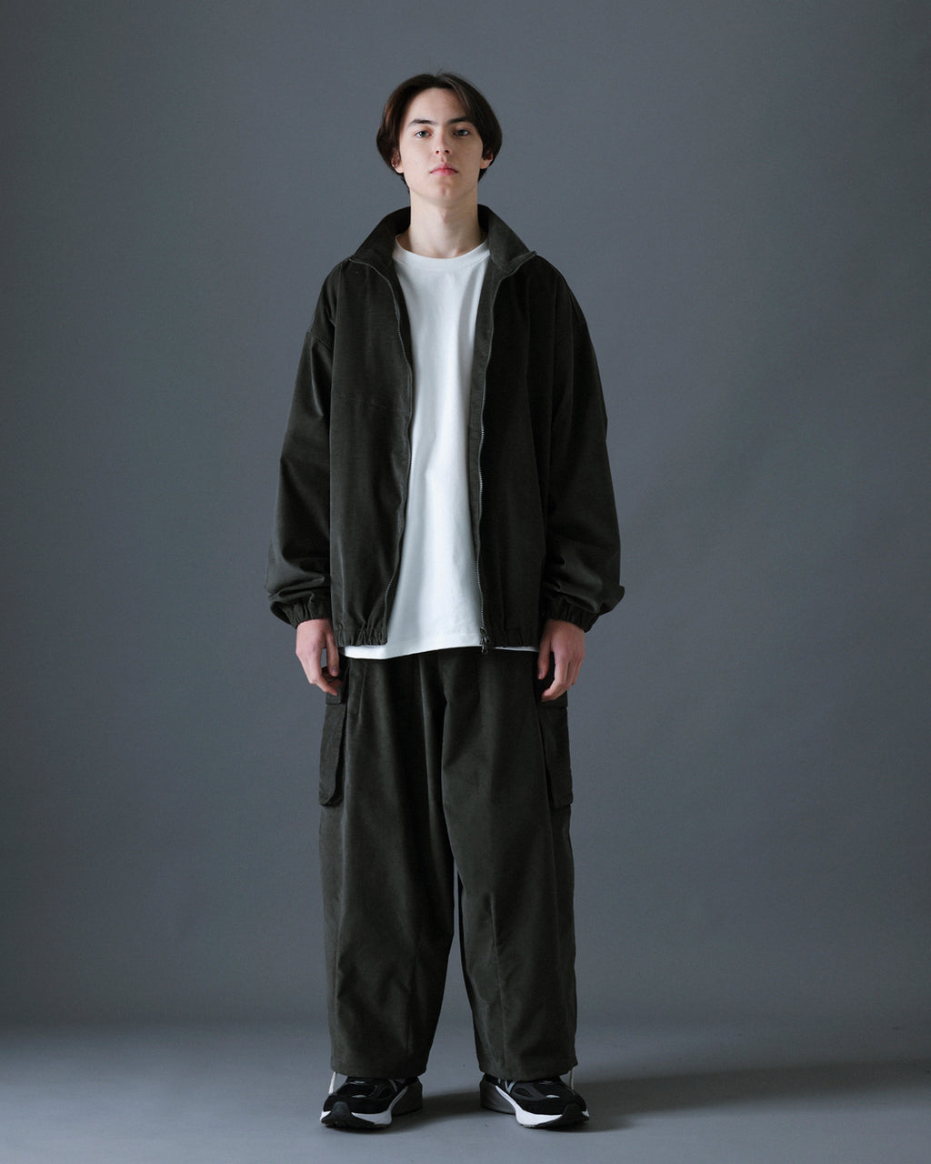 ORGANIC COTTON VELVETEEN CARGO PANTS