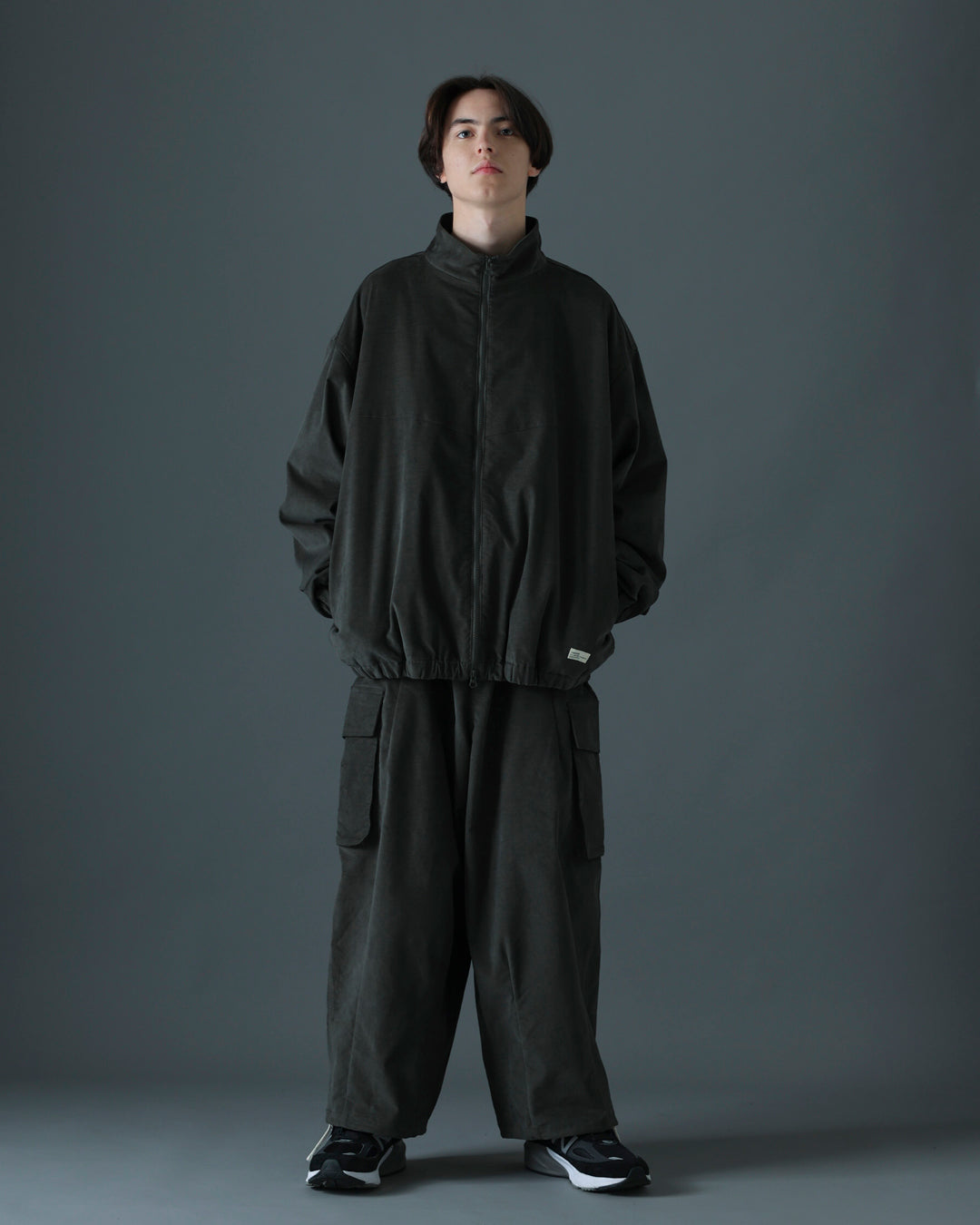 ORGANIC COTTON VELVETEEN CARGO PANTS