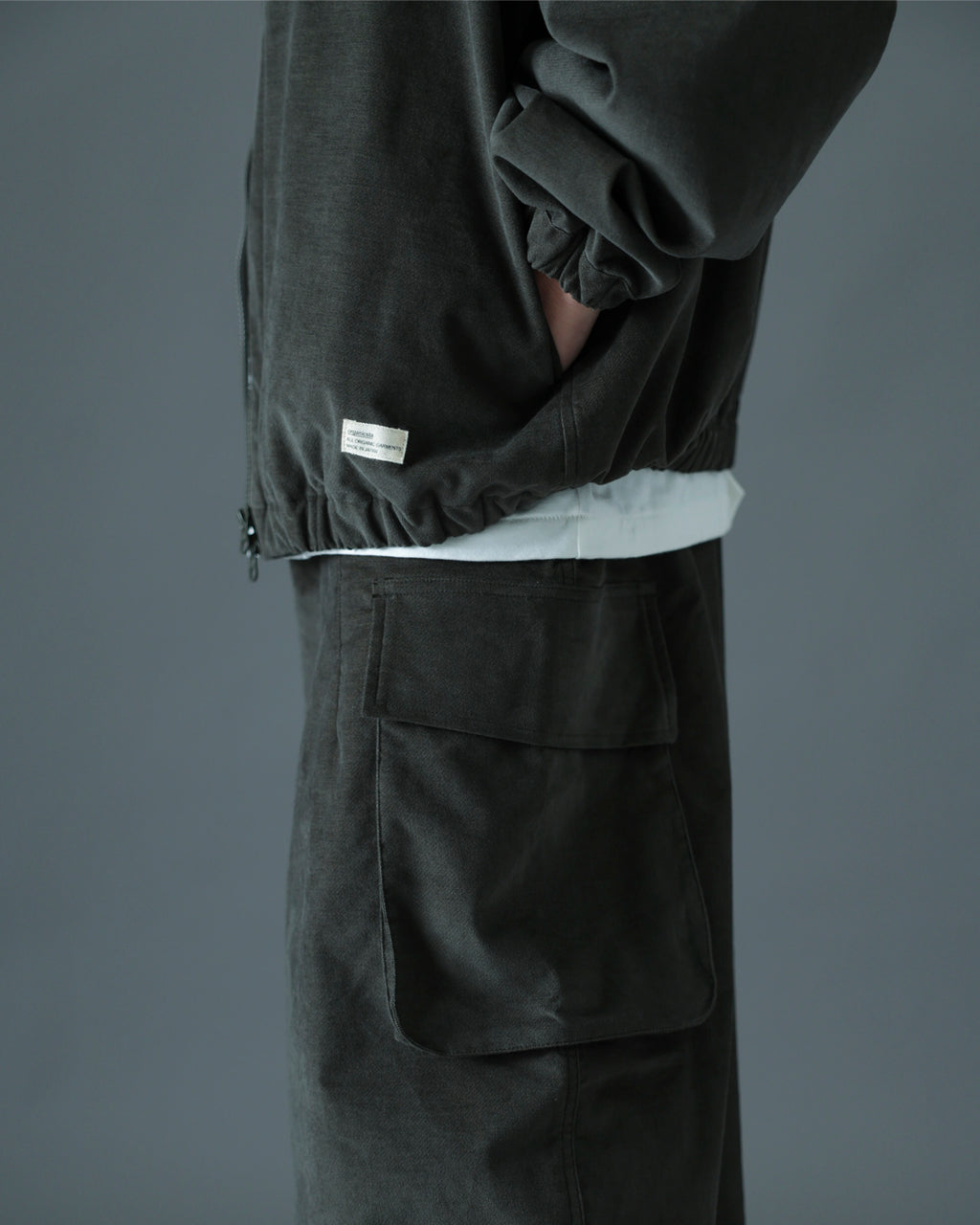 ORGANIC COTTON VELVETEEN CARGO PANTS