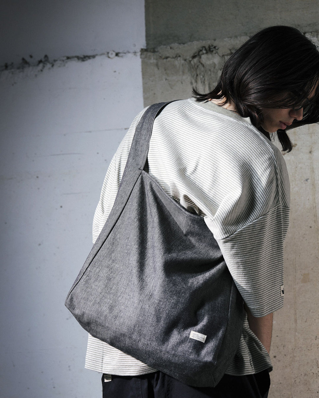 ORGANIC COTTON DENIM MARCHE BAG / BLACK