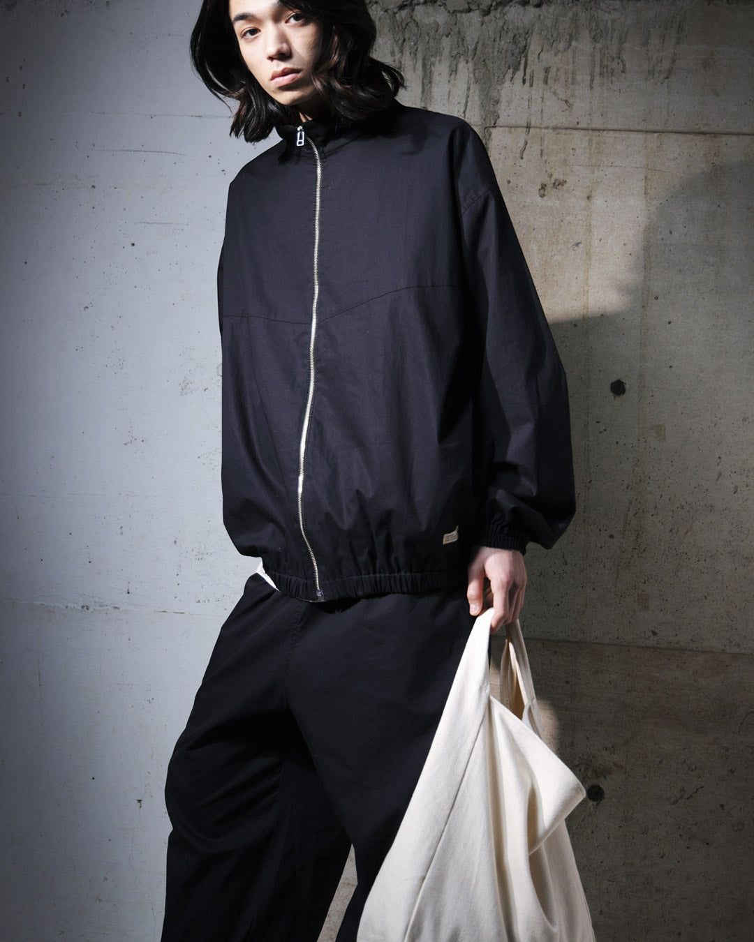 ORGANIC COTTON BROADCLOTH TRACK JACKET / BLACK