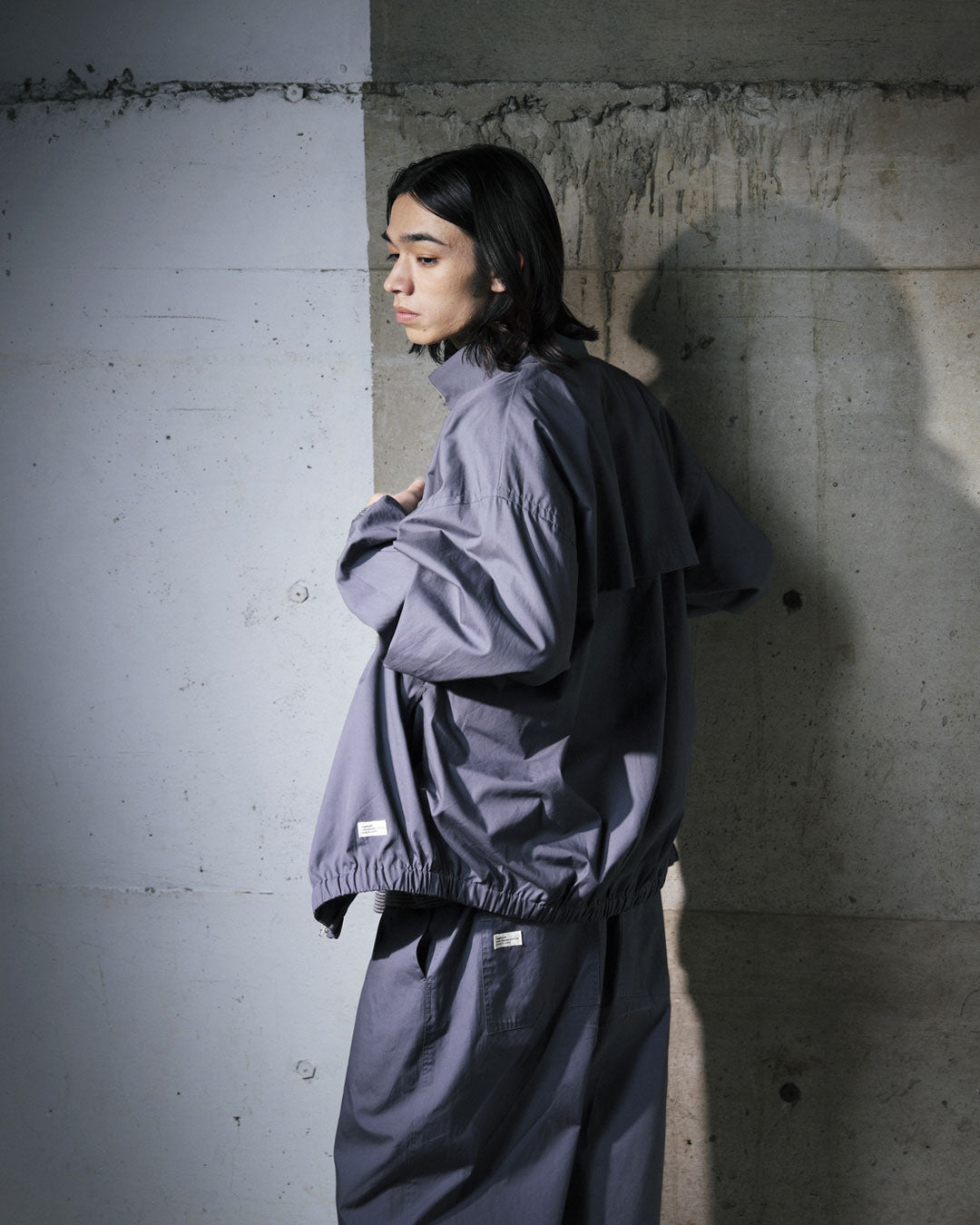 ORGANIC COTTON BROADCLOTH TRACK JACKET / GREY